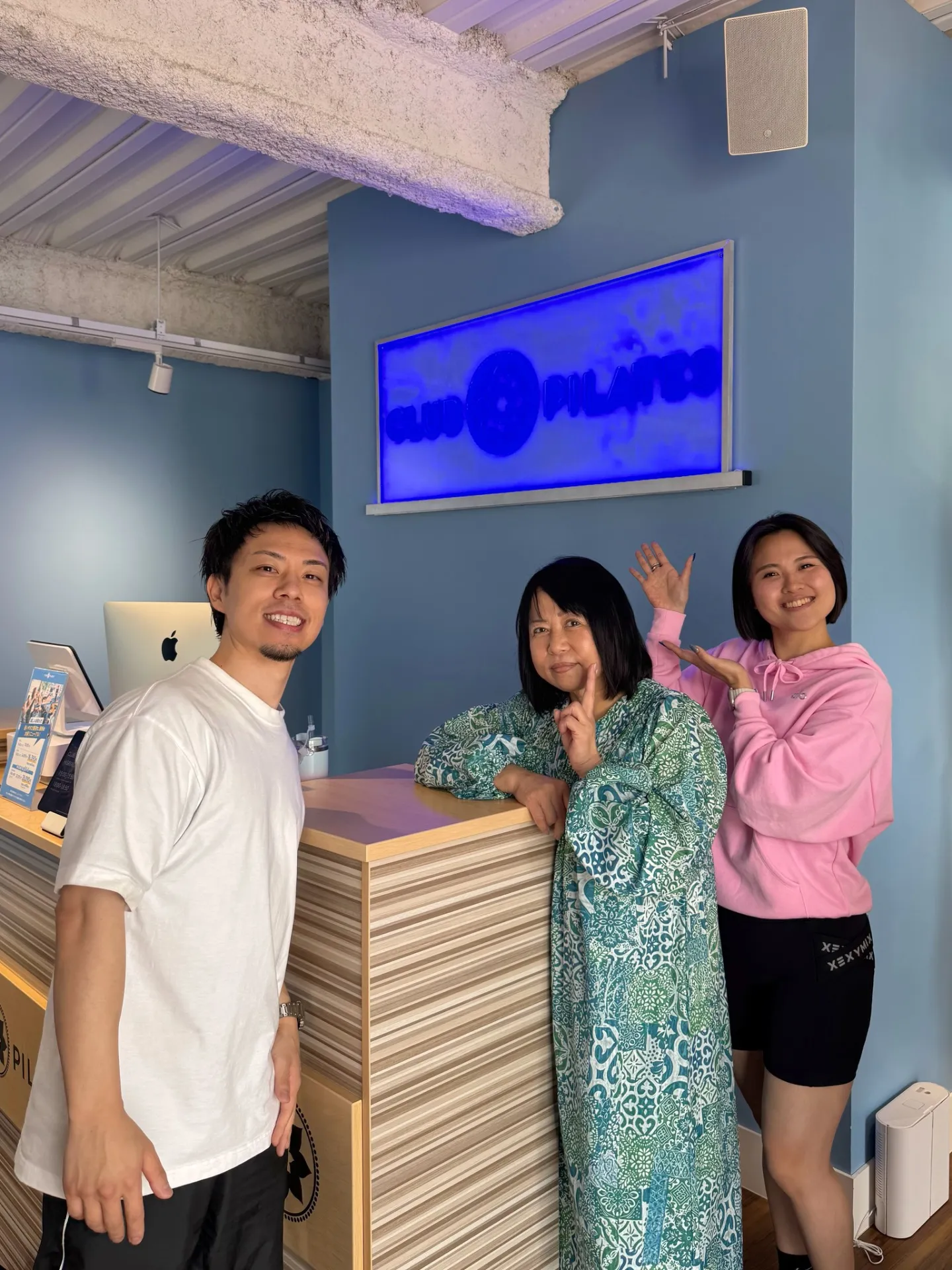 お客様とグループピラティス